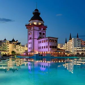 Resort Titanic Mardan Palace Antália